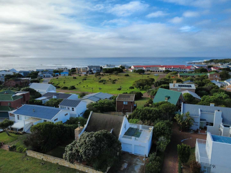 3 Bedroom Property for Sale in Stilbaai Wes Western Cape